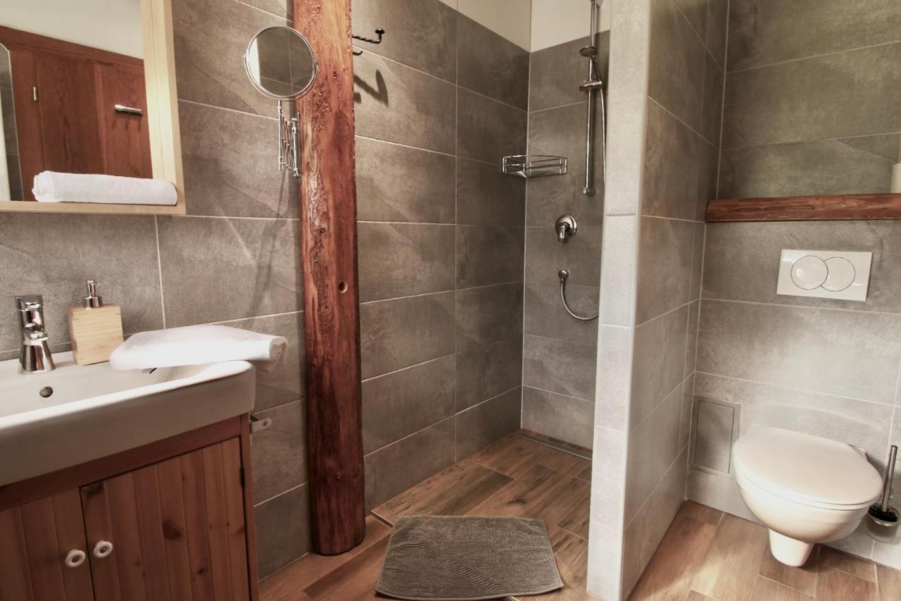 Alpenhaus Monte Hotel Нойщифт им Щубайтал Екстериор снимка