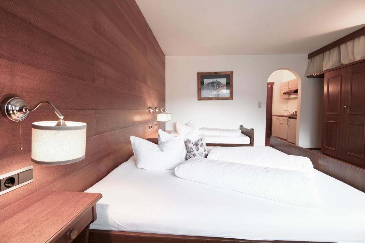 Alpenhaus Monte Hotel Нойщифт им Щубайтал Екстериор снимка