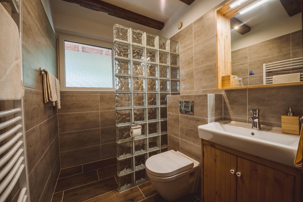 Alpenhaus Monte Hotel Нойщифт им Щубайтал Екстериор снимка